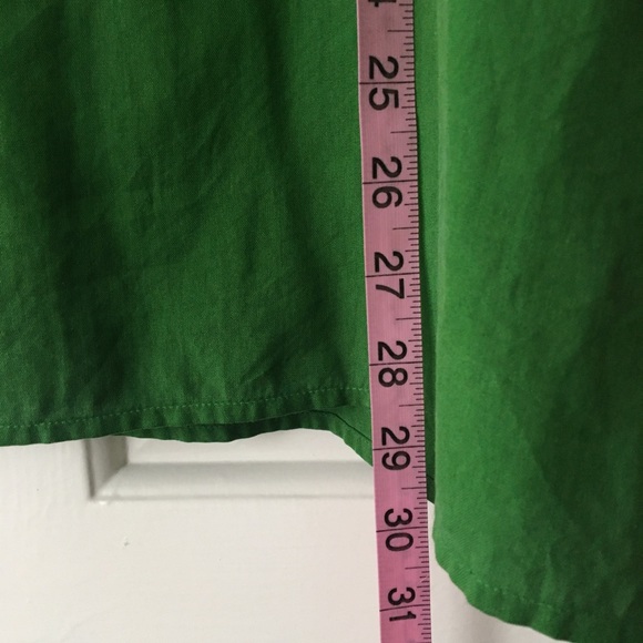 Green button up blouse - Picture 4 of 7